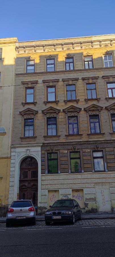 2-Room Appartment Near Westbahnhof Wien Ngoại thất bức ảnh